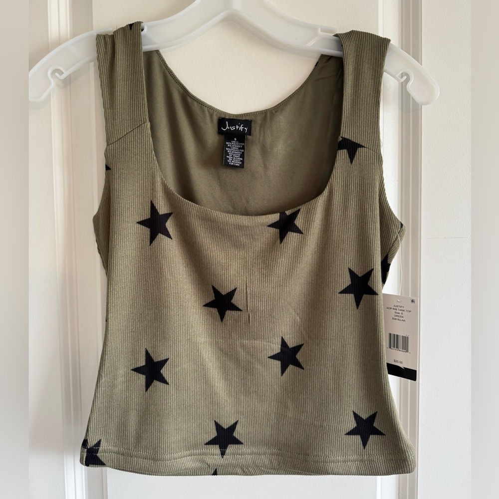 Justify cropped Olive Tank Top with Black Star Pattern